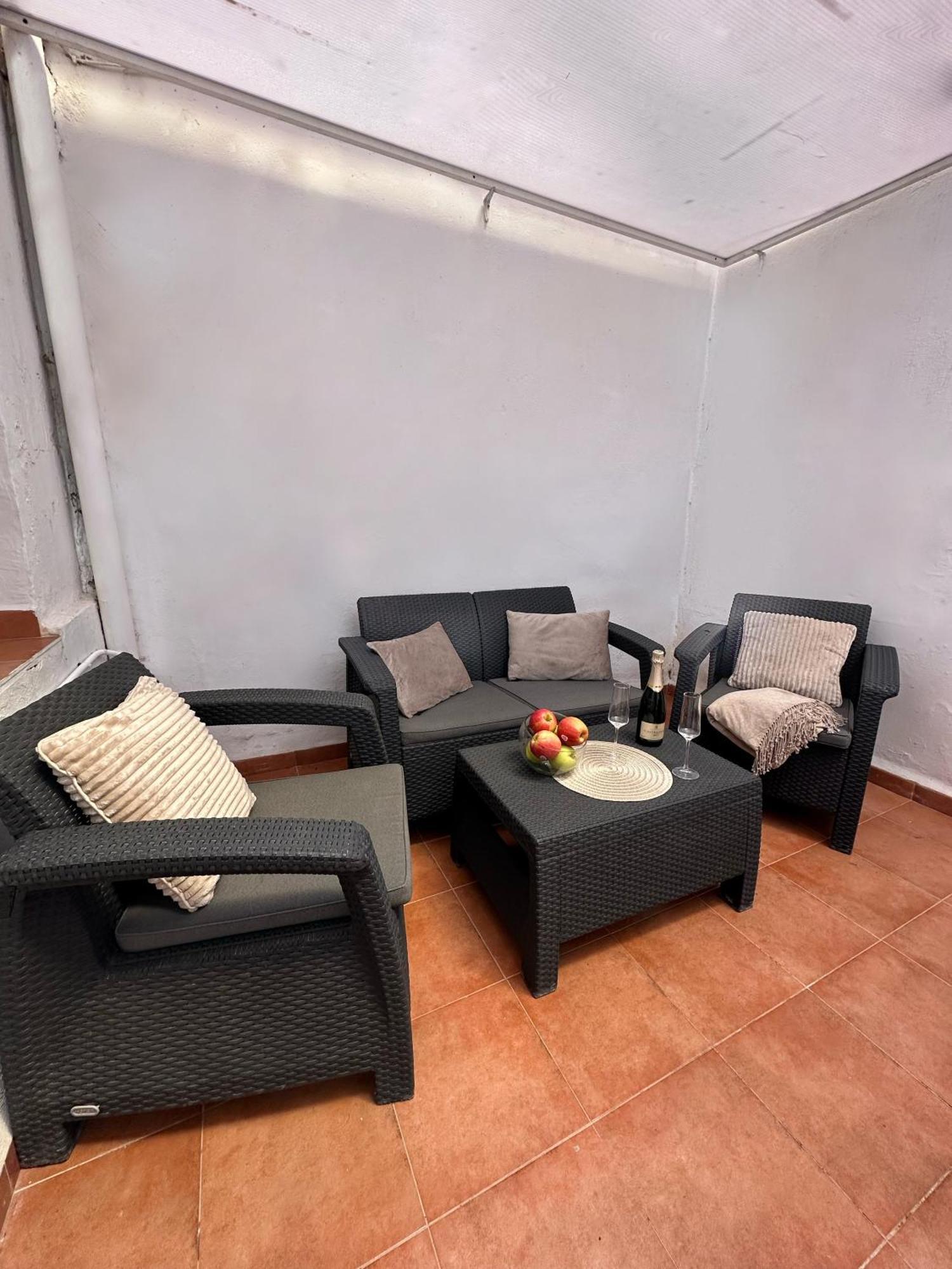 Veronica Apartment บาเลนเซีย ภายนอก รูปภาพ