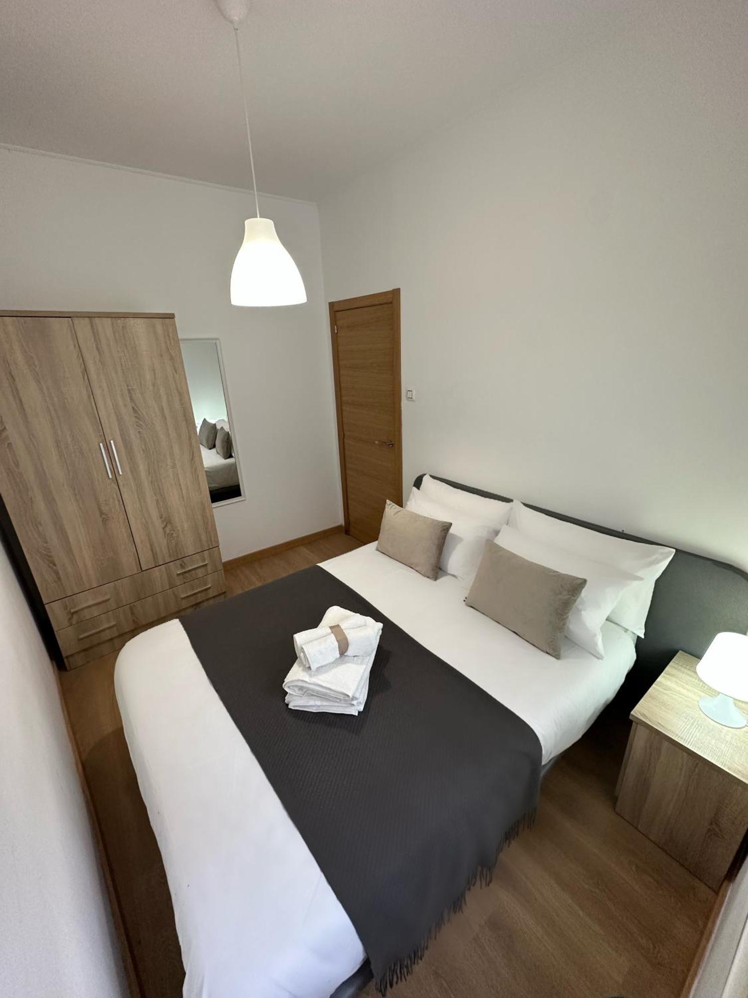 Veronica Apartment บาเลนเซีย ภายนอก รูปภาพ